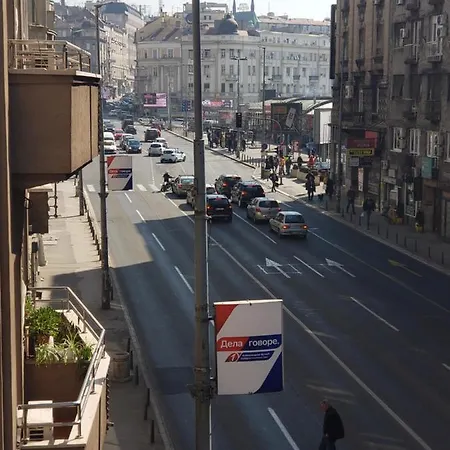 Aparthotel Private Cozy 2 With Shared Kitchen In